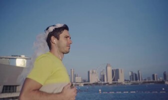 Это фитнес-приложение меняет повествование в аудиокниге в зависимости от вашего окружения